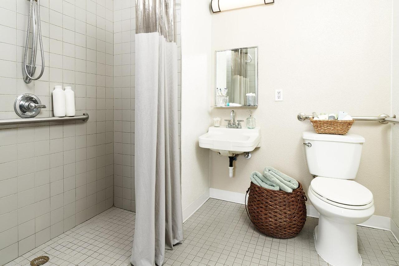 Intown Suites Extended Stay Atlanta Ga - Ksu Кеннесо Екстер'єр фото