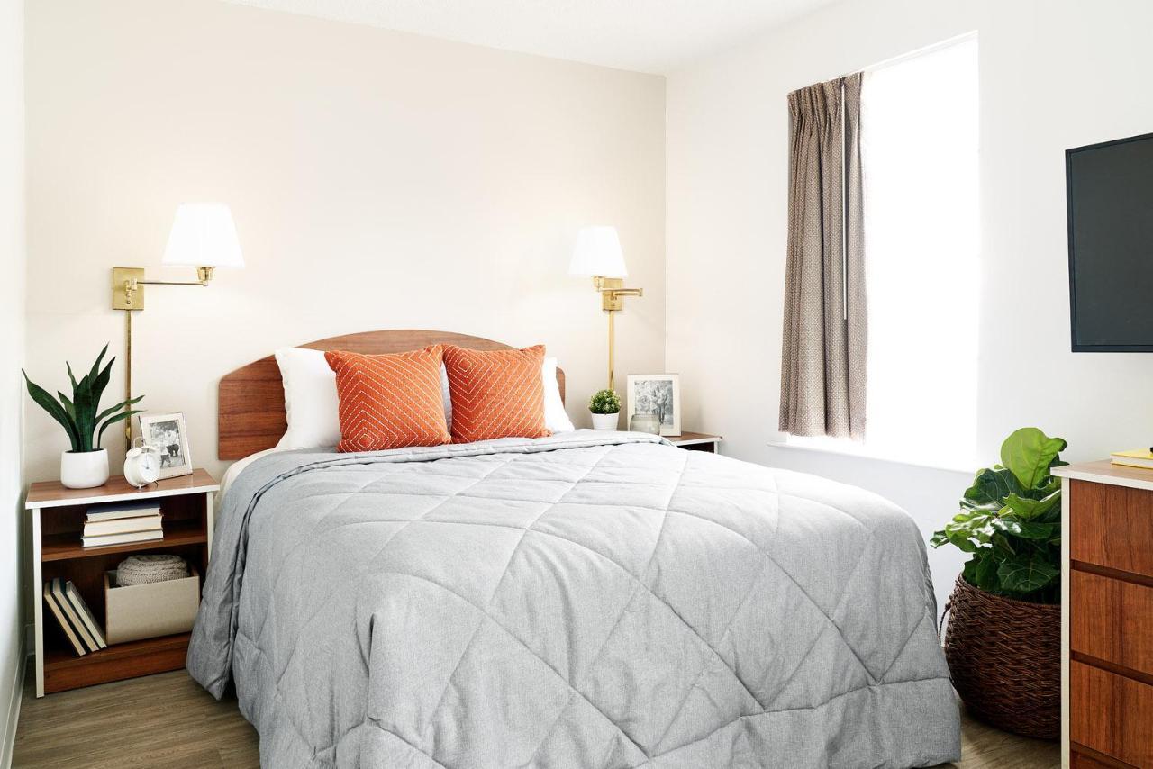 Intown Suites Extended Stay Atlanta Ga - Ksu Кеннесо Екстер'єр фото